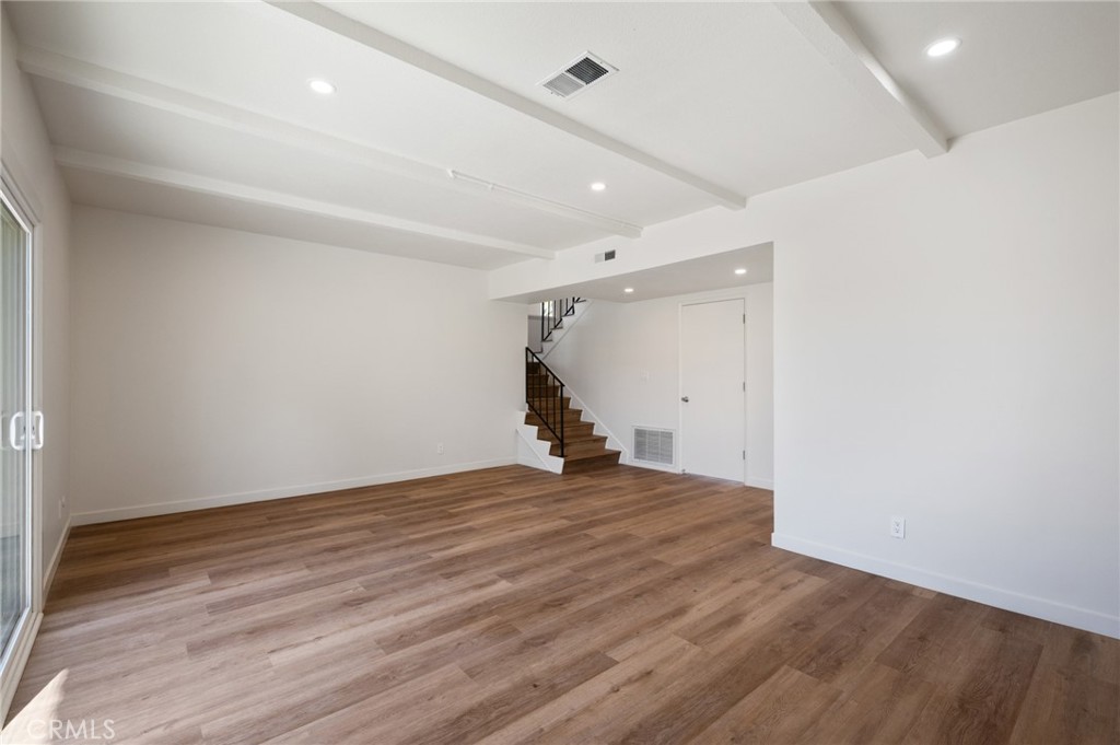 1233 244th Property Photo 6