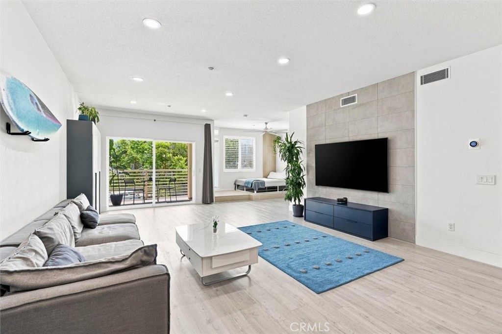 13124 Central 201 Property Photo 5