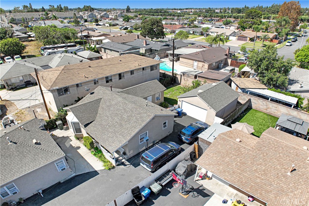 8783 La Salle Street Property Photo 14