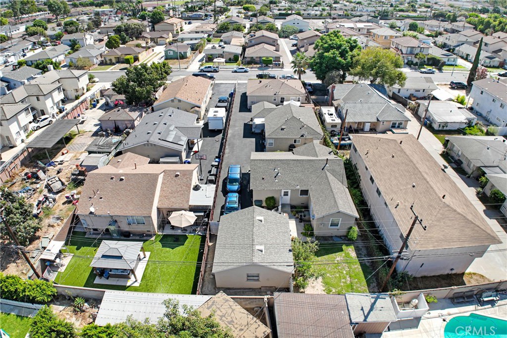 8783 La Salle Street Property Photo 15