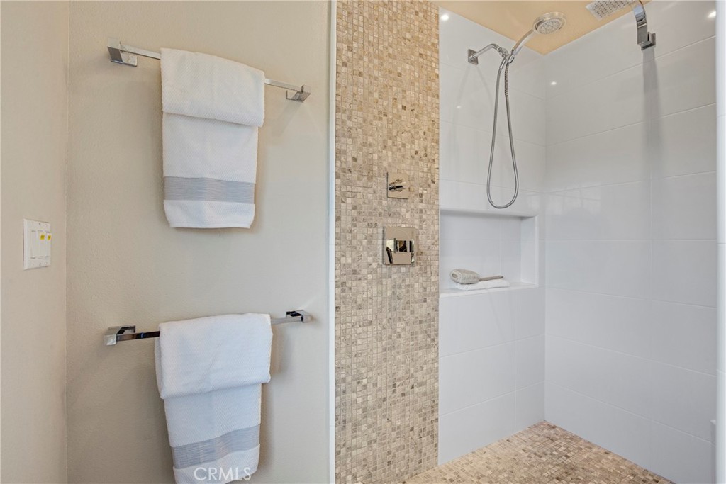 6976 Verde Ridge Road Property Photo 28