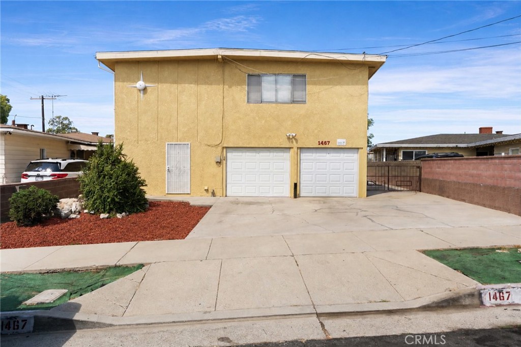 1467 W I Street Property Photo 1