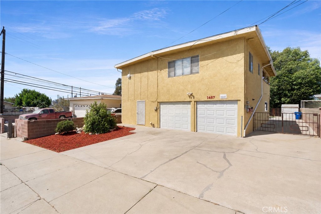 1467 W I Street Property Photo 2