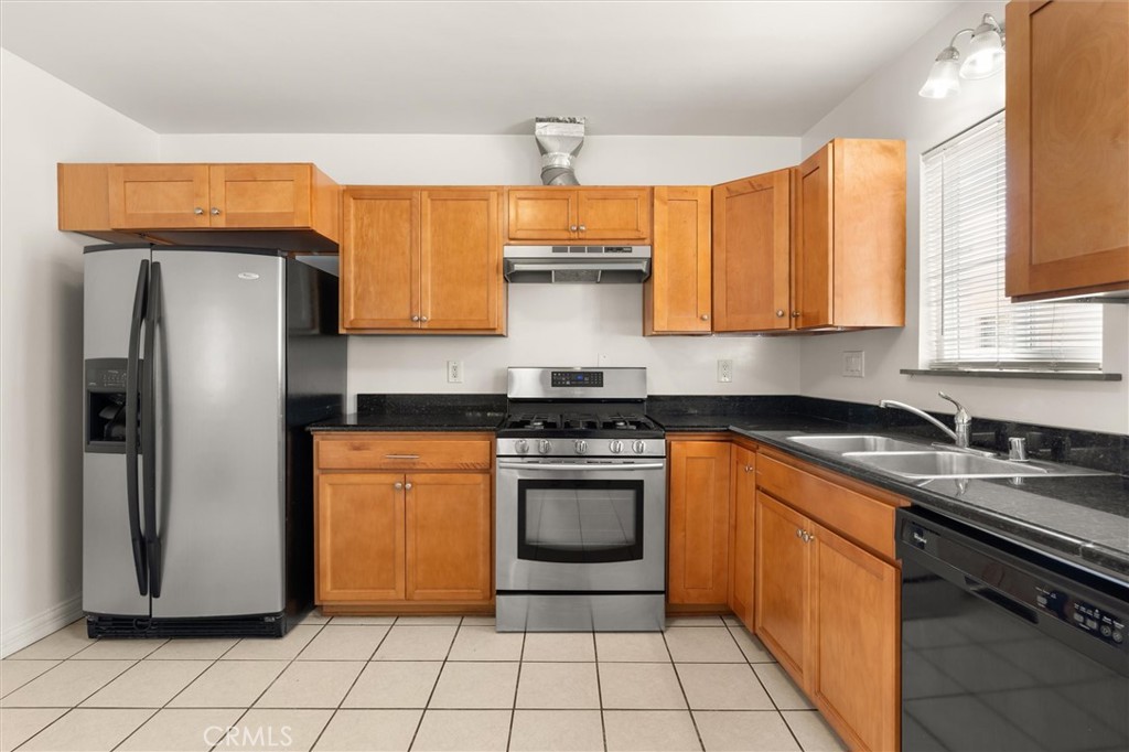 1467 W I Street Property Photo 9