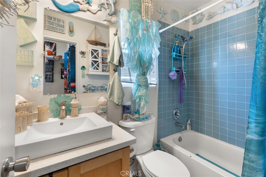 1467 W I Street Property Photo 24