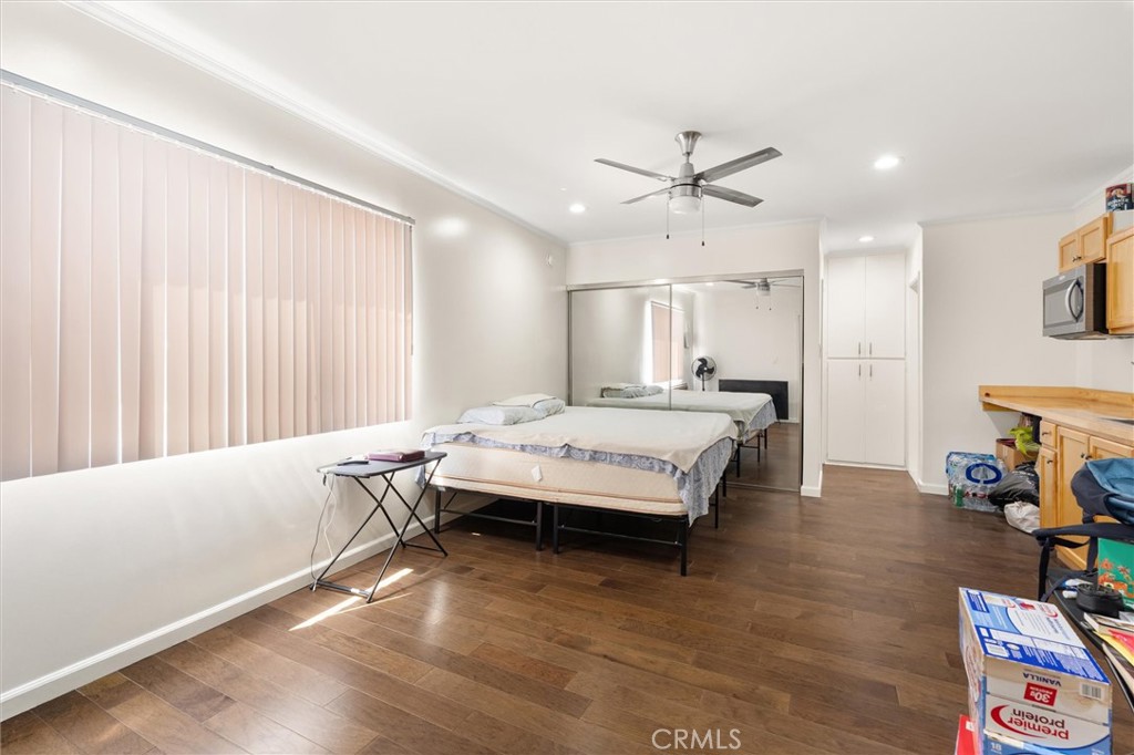 1467 W I Street Property Photo 31
