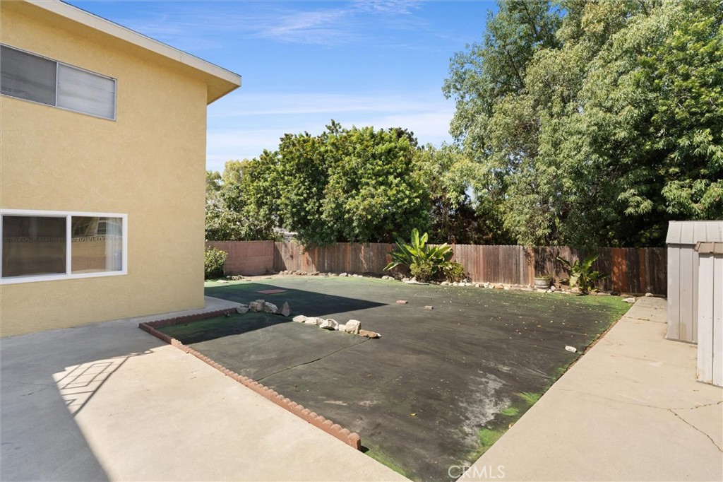1467 W I Street Property Photo 34