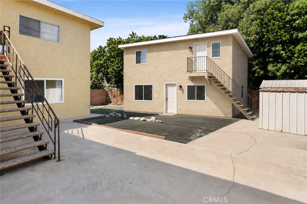 1467 W I Street Property Photo 38