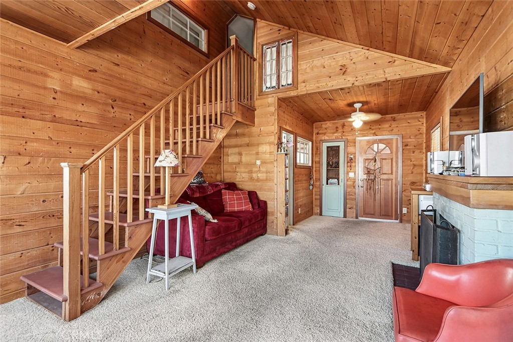 1808 Highland Avenue Property Photo 8