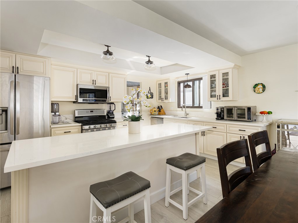 212 E Imperial Avenue E Property Photo 11