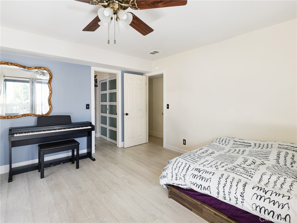 212 E Imperial Avenue E Property Photo 16