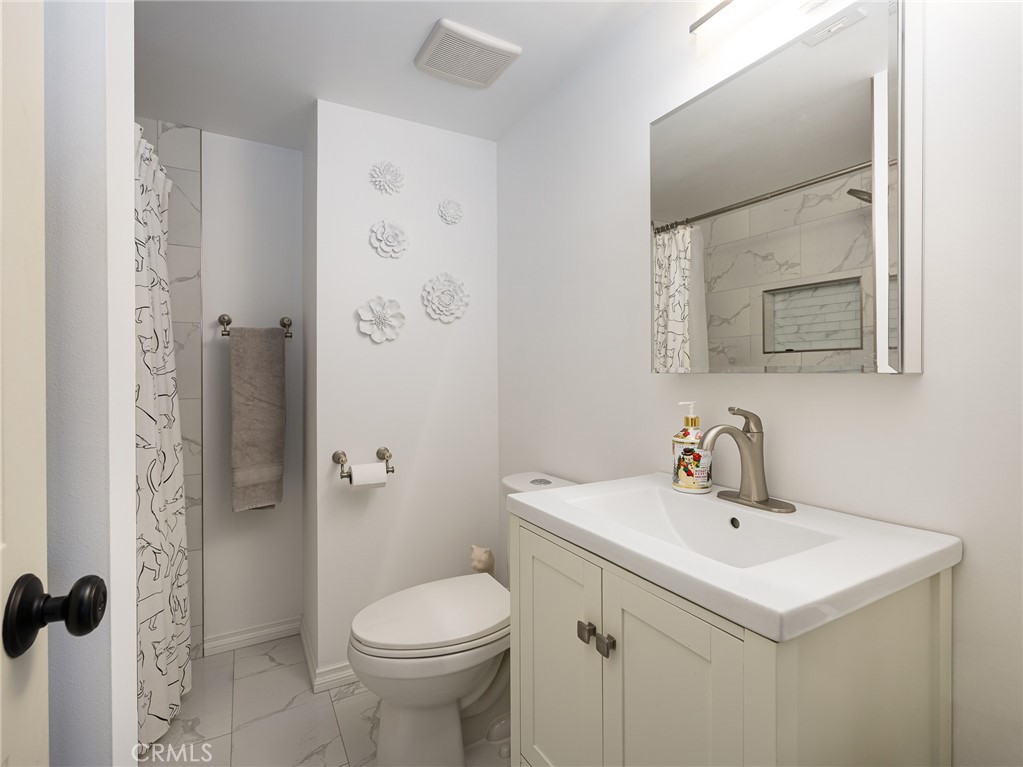 212 E Imperial Avenue E Property Photo 21