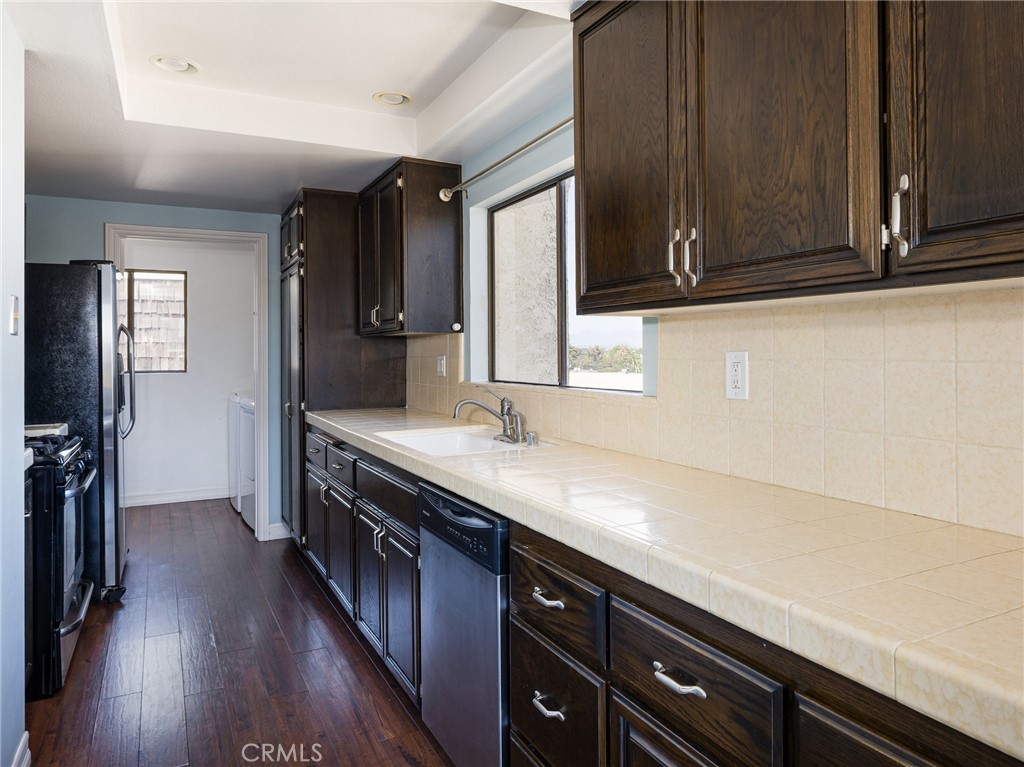 356 Virginia Street 304 Property Photo 11