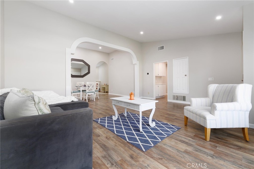 28790 Shadow Valley Property Photo 7