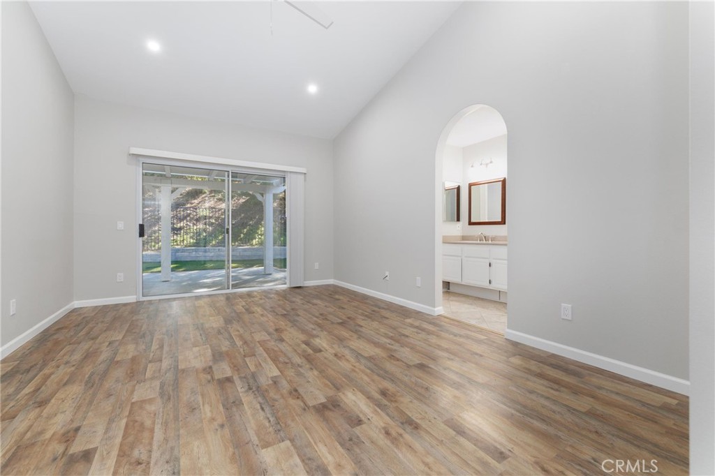 28790 Shadow Valley Property Photo 16