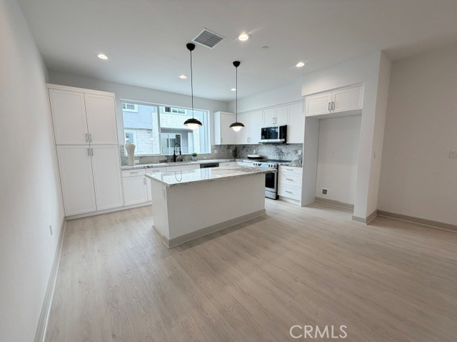 2653 Durfee Avenue Unit #b Property Photo 4
