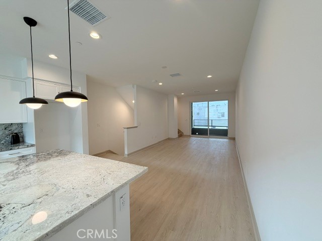 2653 Durfee Avenue Unit #b Property Photo 5