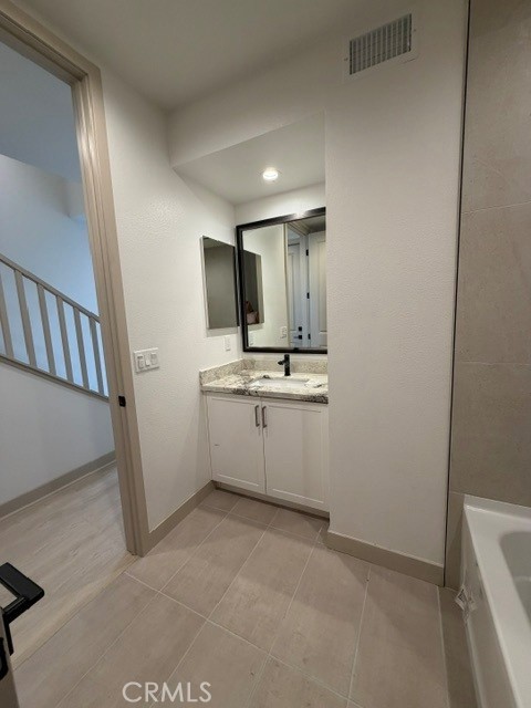 2653 Durfee Avenue Unit #b Property Photo 11