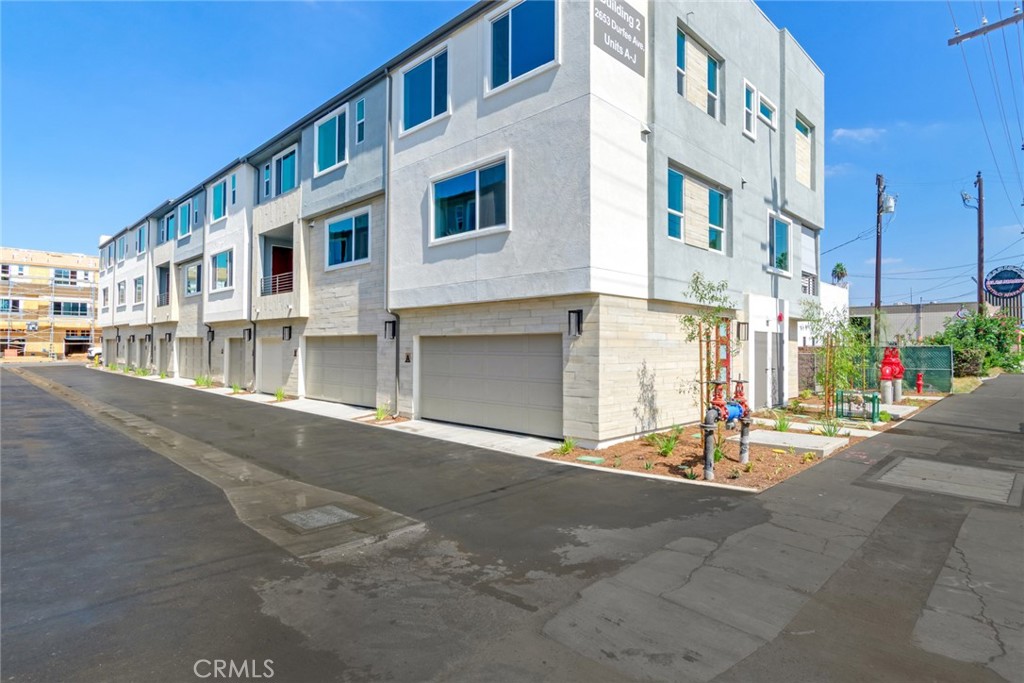 2653 Durfee Avenue Unit #a Property Photo 4