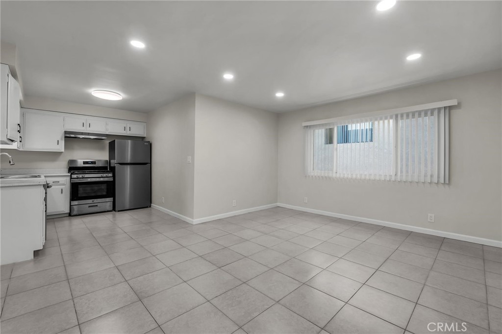 417 N Broadway 6 Property Photo 2