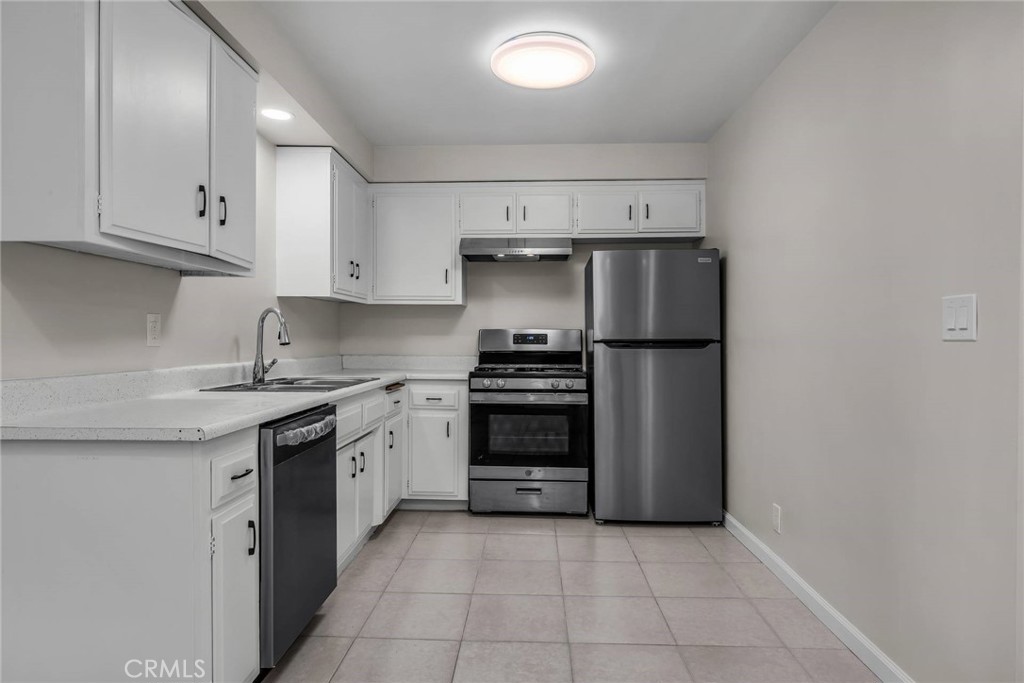 417 N Broadway 6 Property Photo 5