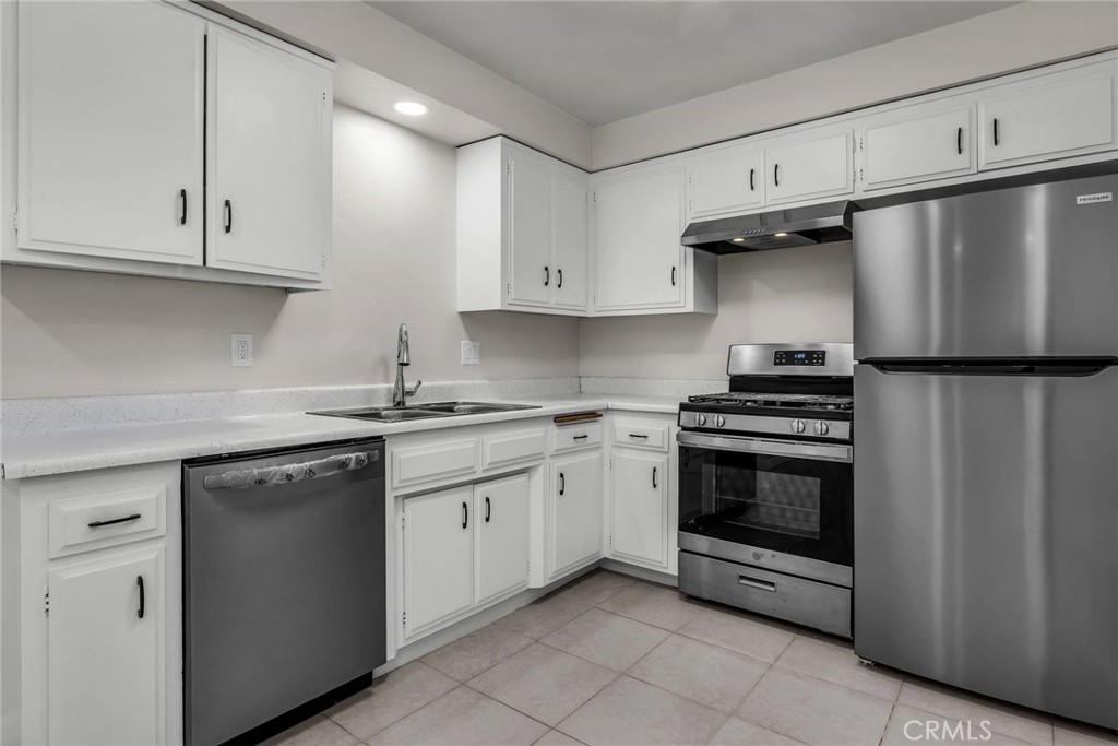 417 N Broadway 6 Property Photo 6