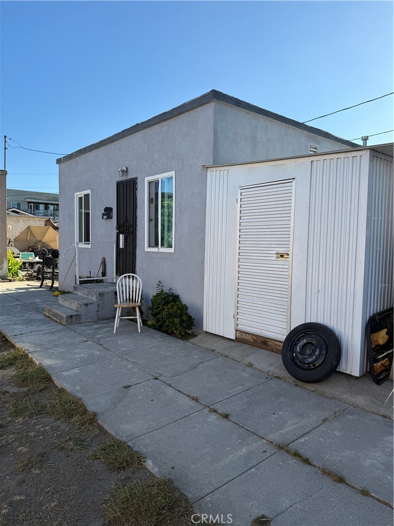 208 E Poplar Property Photo 10
