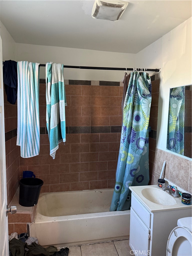 208 E Poplar Property Photo 32
