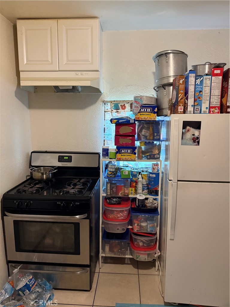 208 E Poplar Property Photo 38