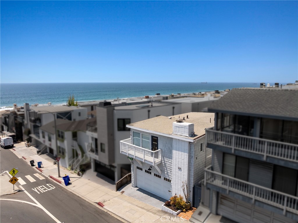 209 15th Street Property Photo 2