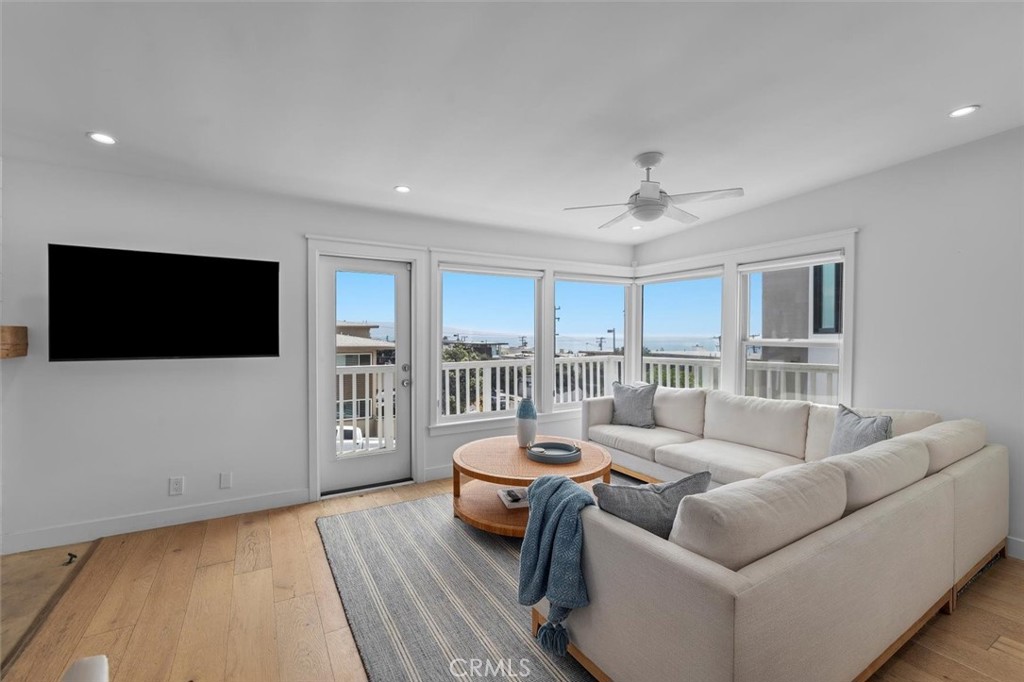 209 15th Street Property Photo 8