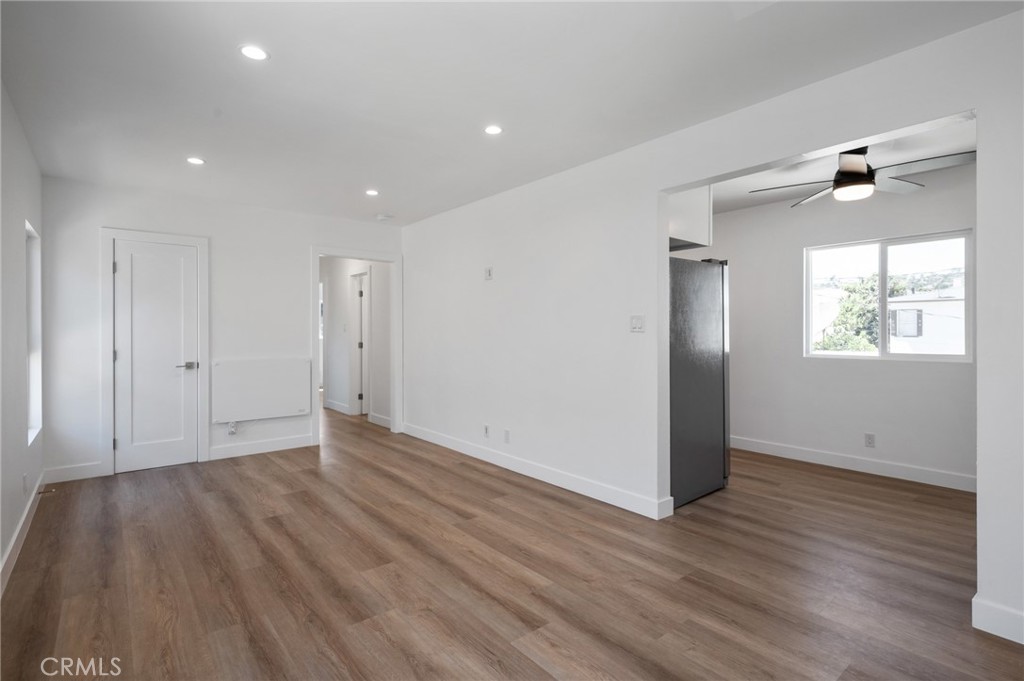 1267 W 7th Property Photo 5