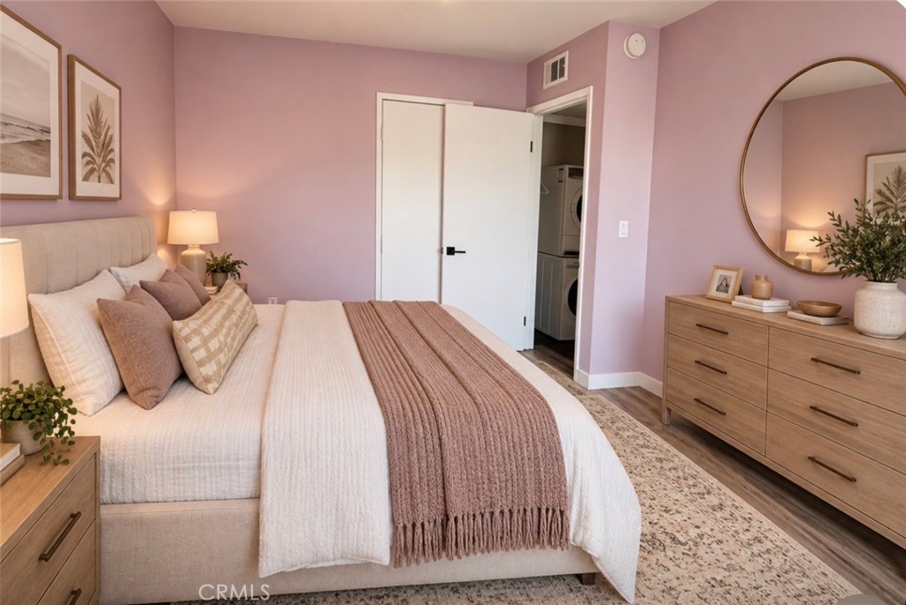 7300 Corbin Ave Unit M Property Photo 5