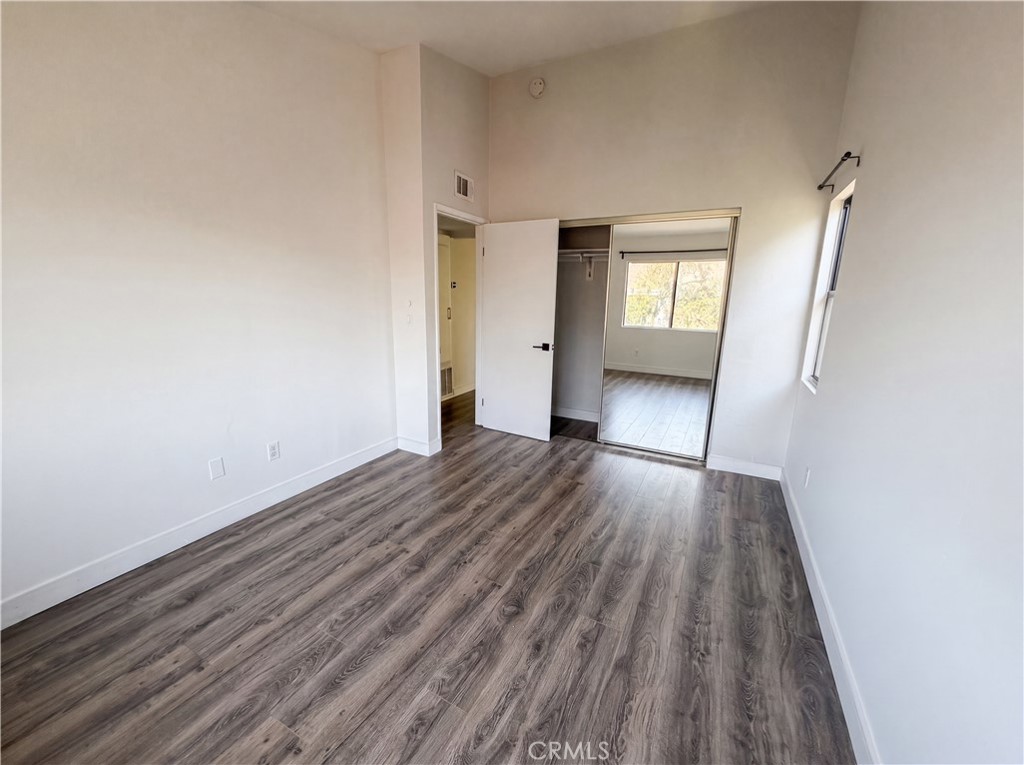 7300 Corbin Ave Unit M Property Photo 15