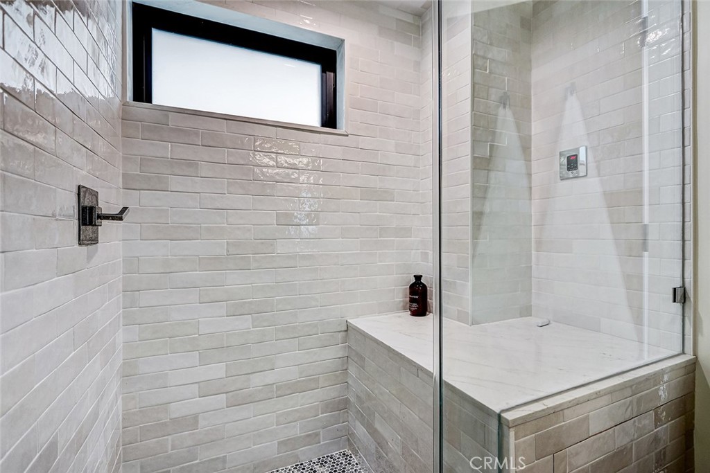 218 14th Street Property Photo 28