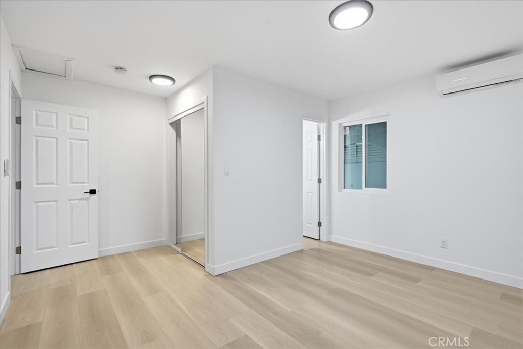 2470 Webster Property Photo 12