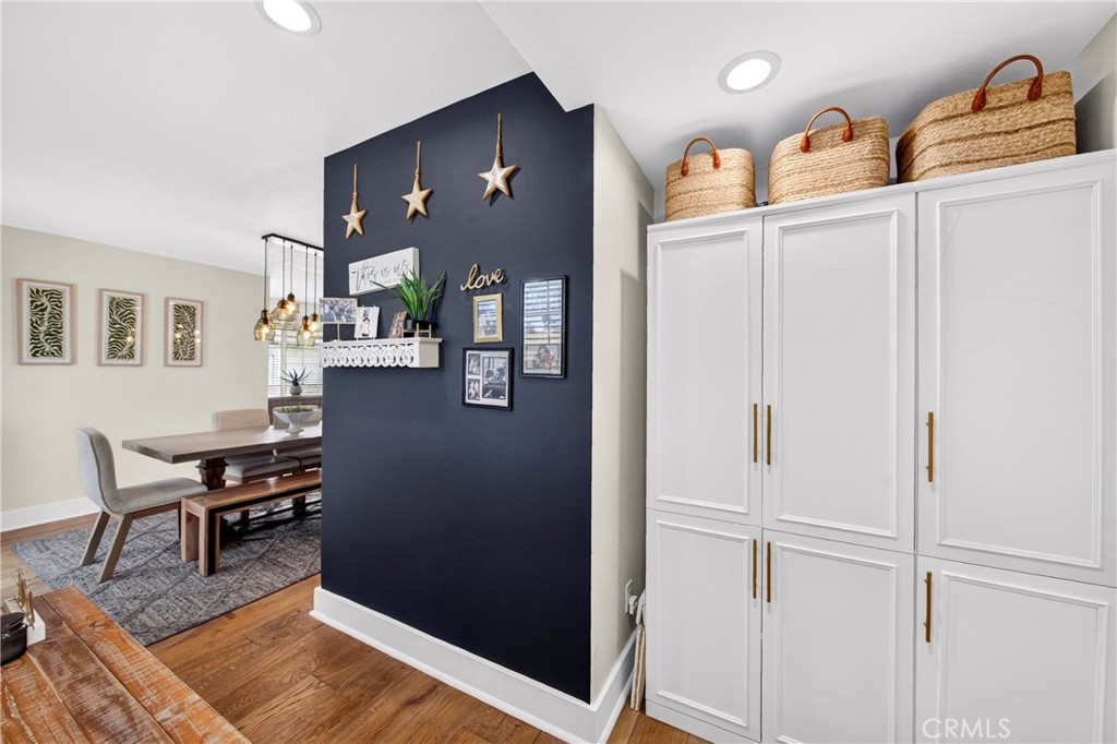 1220 Maple Property Photo 16