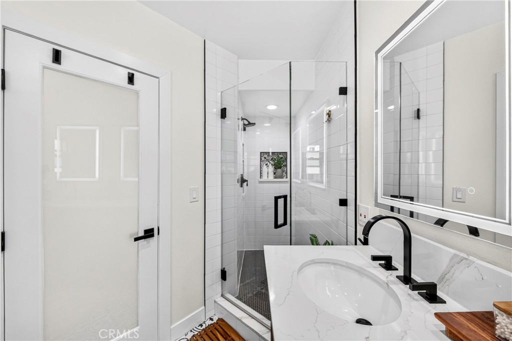 1220 Maple Property Photo 26