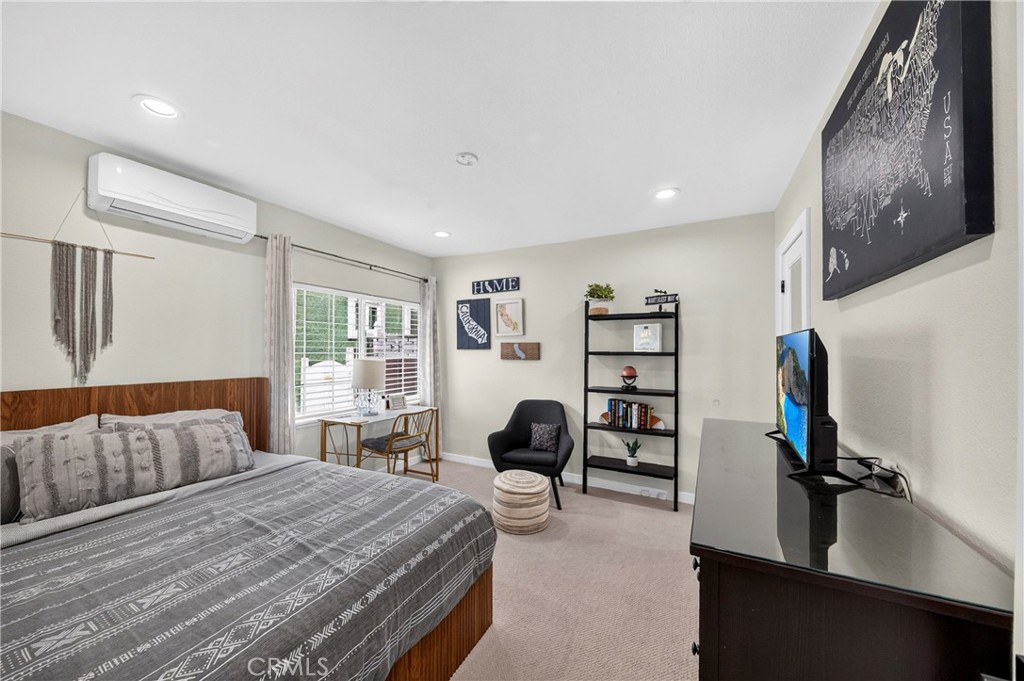 1220 Maple Property Photo 31