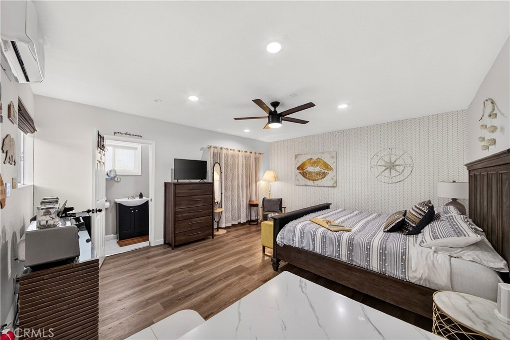 1220 Maple Property Photo 34