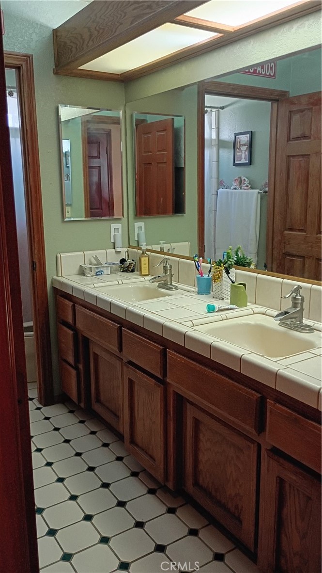 43641 Sierra Vista Drive Property Photo 2