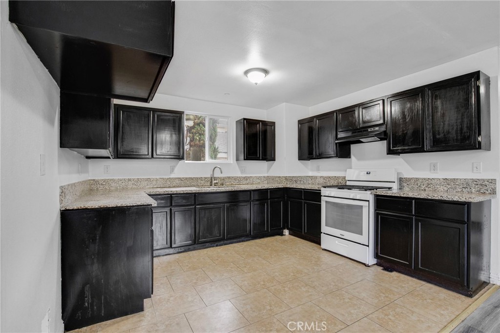149 W Colden Avenue Property Photo 7