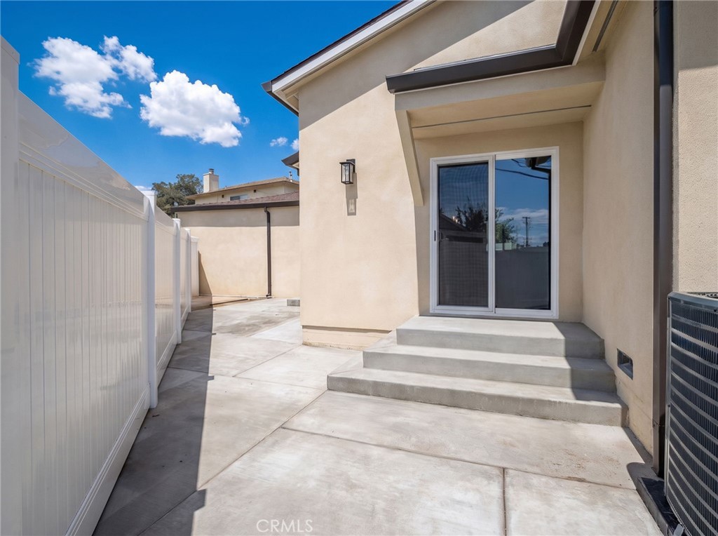 2605 Dalemead Street Property Photo 23