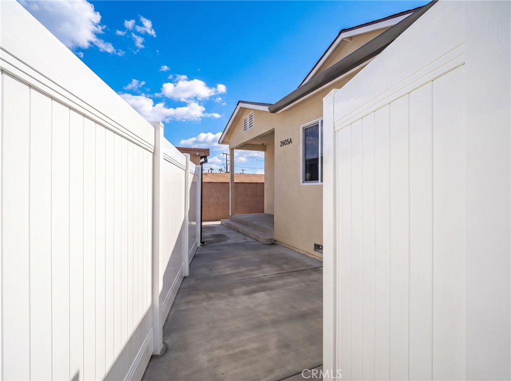 2605 Dalemead Street Property Photo 27