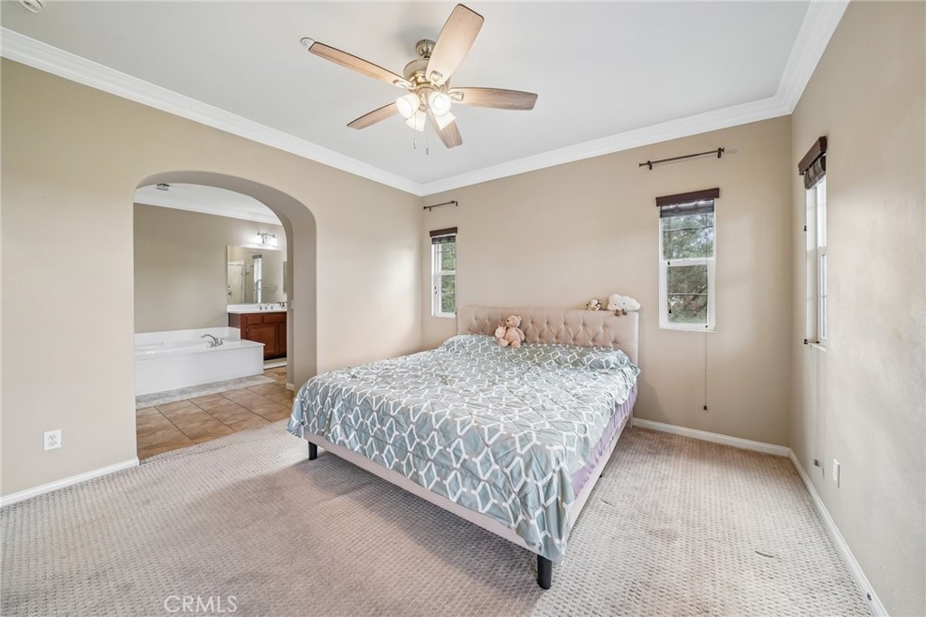 4468 Owens Street 101 Property Photo 15