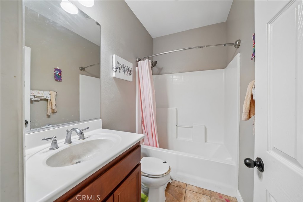 4468 Owens Street 101 Property Photo 17