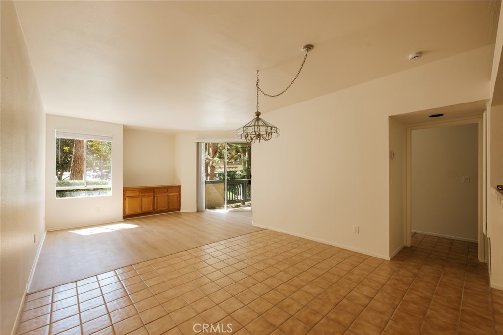 1441 Brett 148 Property Photo 5