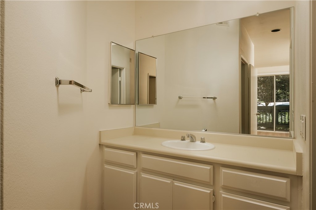 1441 Brett 148 Property Photo 20
