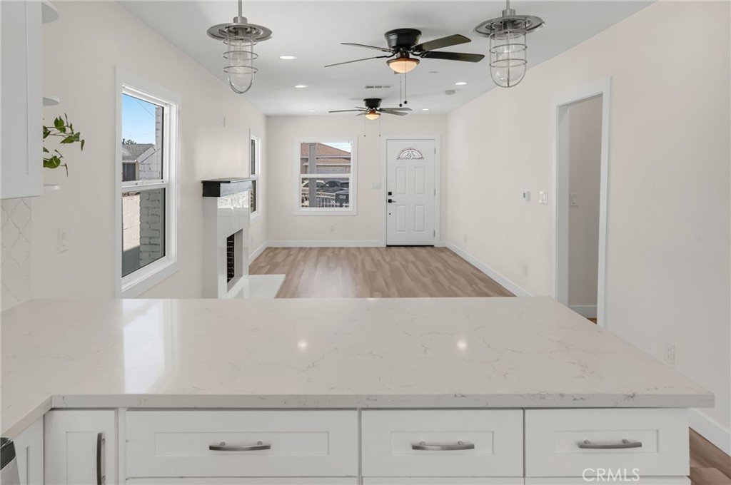 1247 N Neptune Avenue Property Photo 10
