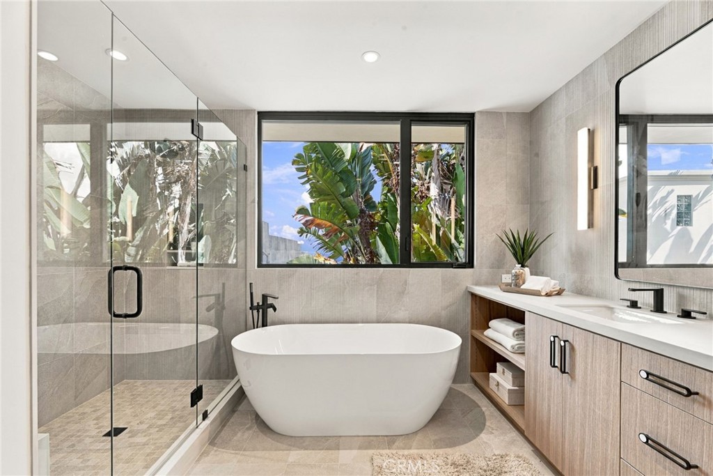 2451 Silverstrand Property Photo 19